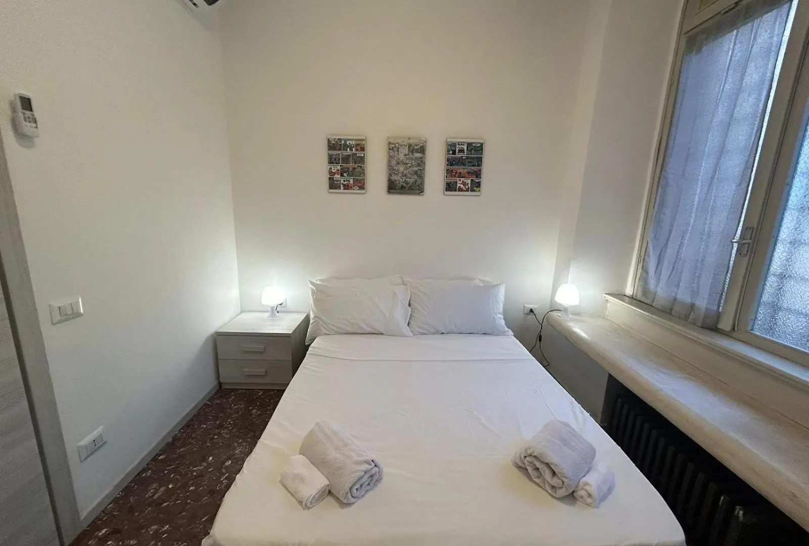 L'Affaire Du Collier Hotel Bergamo 0*,  Italy