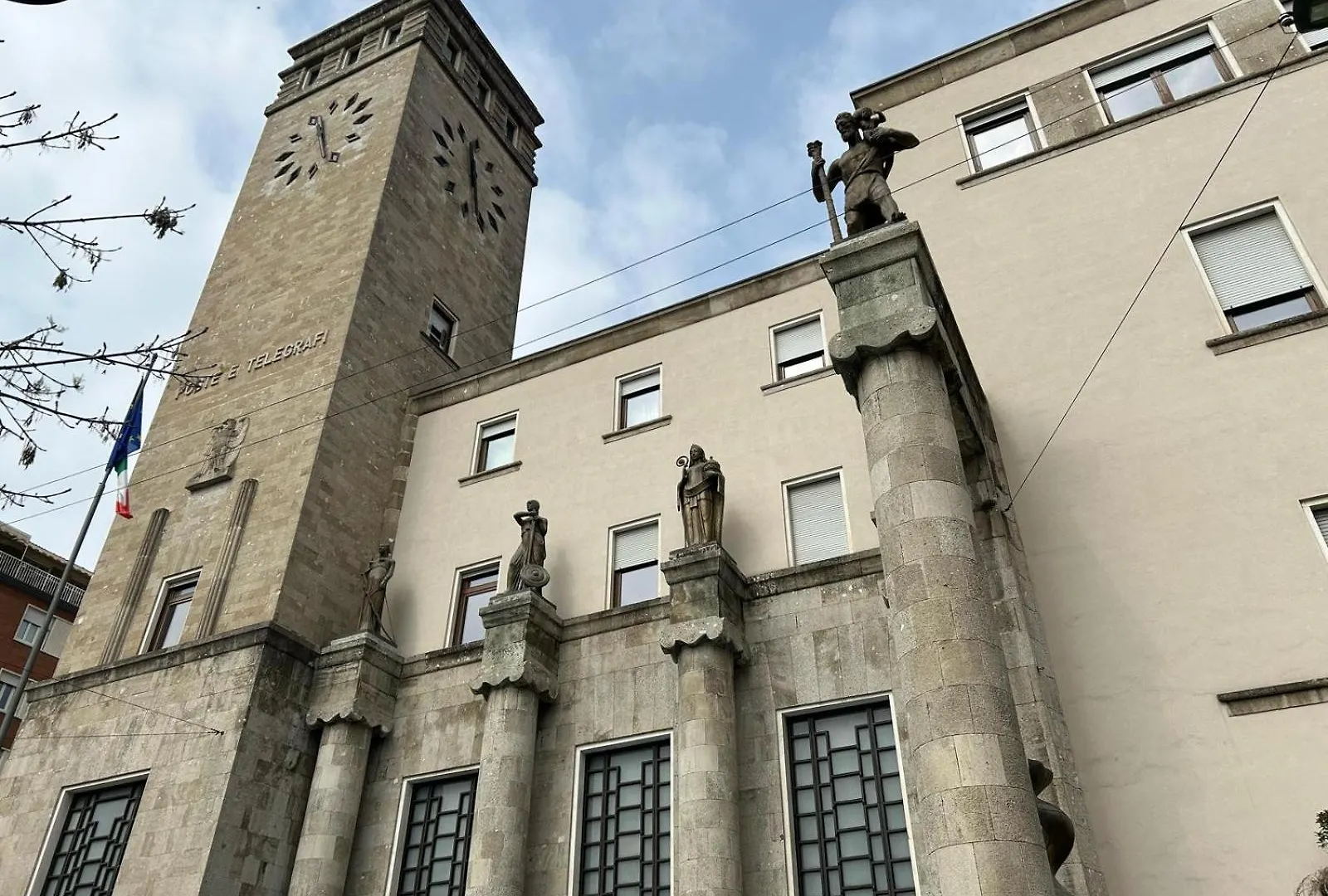 L'Affaire Du Collier Hotel Bergamo Guest house