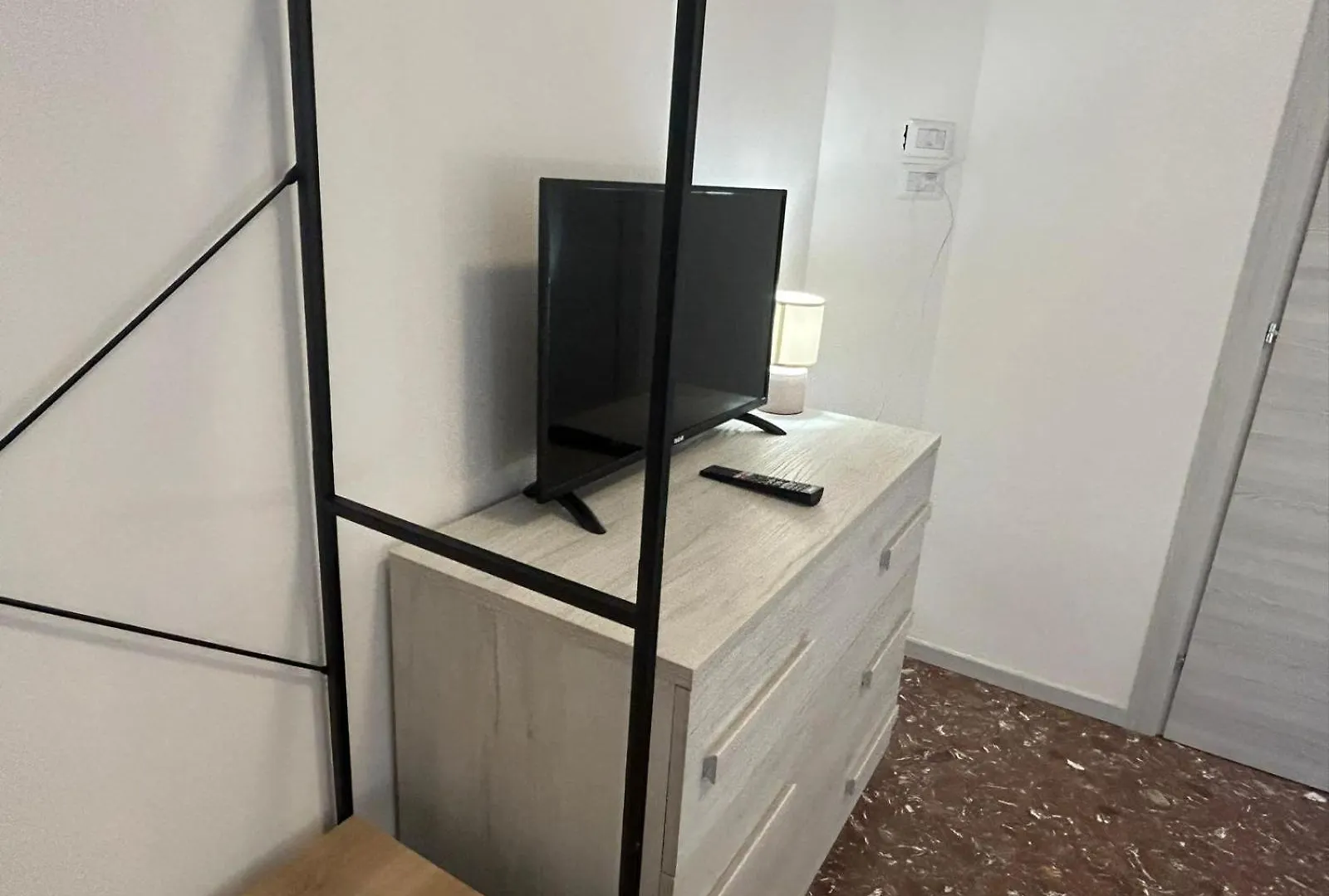 מלון ברגמו L'Affaire Du Collier
